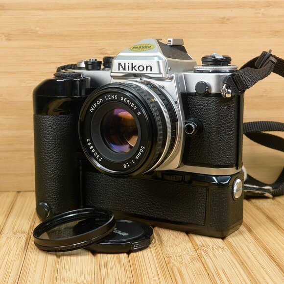 Nikon FE SLR 35mm Film Camera, Nikkor 50m 1:1.8 Lens, Nikon MD-12 Motor Drive - Picture 3 of 13